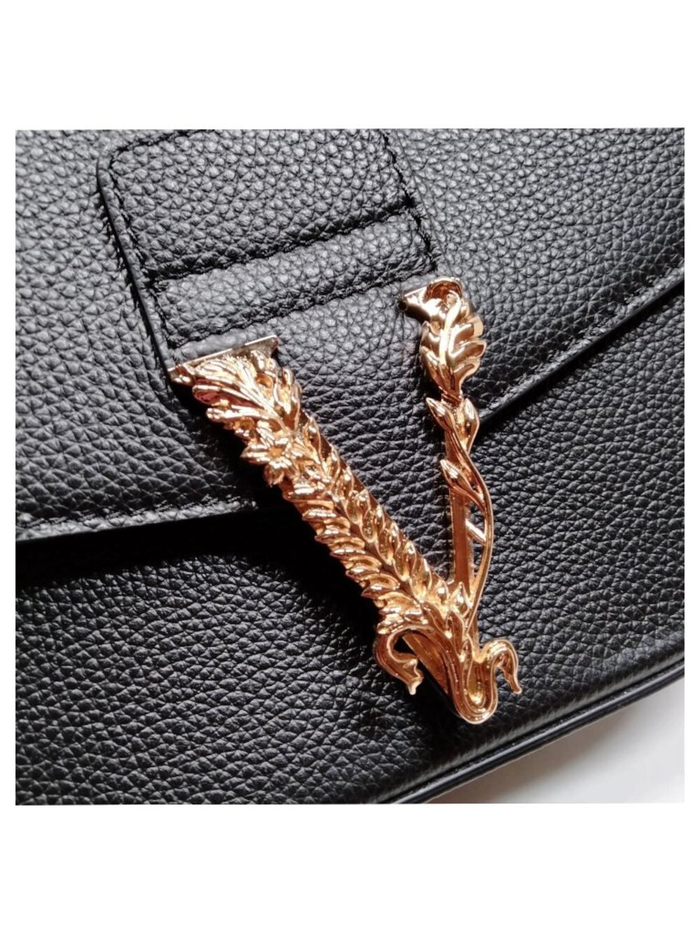 Authentic Versace Virtus Leather Shoulder Bag Black Gold V Logo Crossbody - Picture 10 of 16